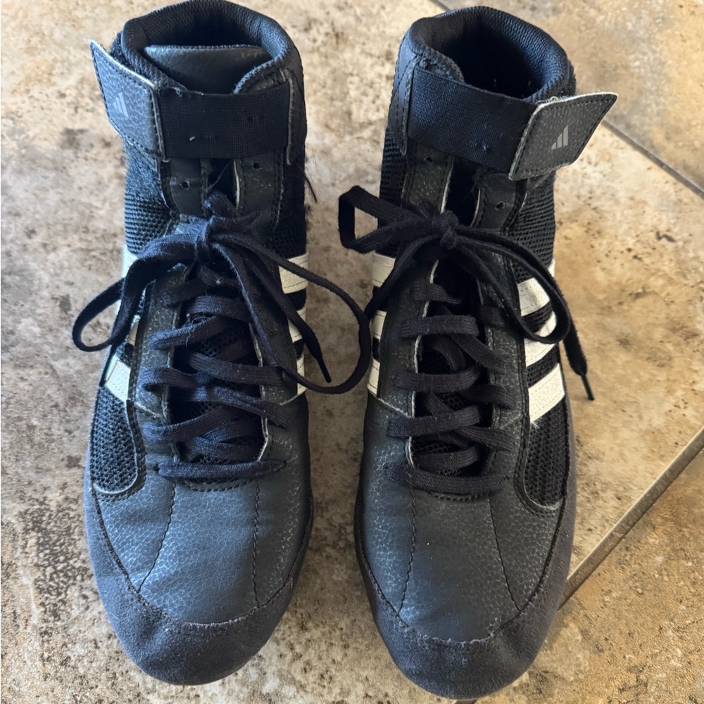 Adidas HVC K Wrestling Shoes AQ3325 Men's Size 9.5